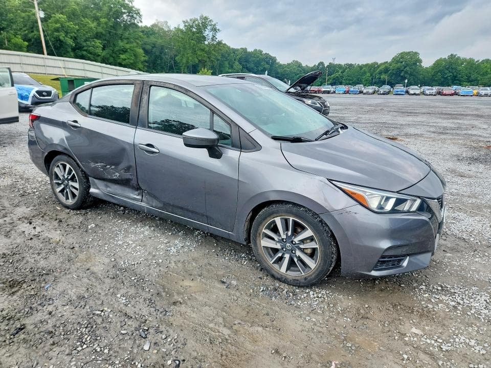 2020 NISSAN VERSA SV 4