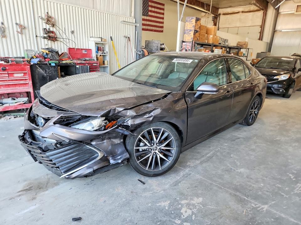 2022 TOYOTA CAMRY XLE XLE - 1