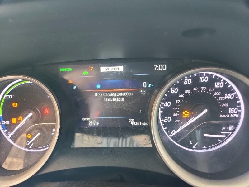 2022 TOYOTA CAMRY XLE XLE 9
