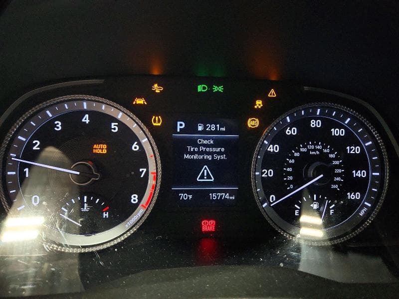 2023 HYUNDAI SONATA SE SE 9
