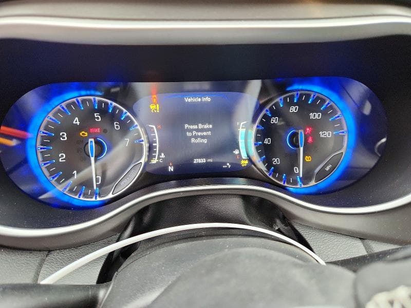 2025 CHRYSLER PACIFICA SELECT 9