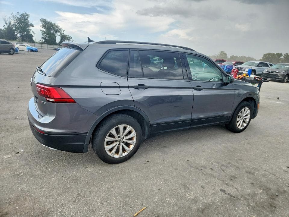 2020 VOLKSWAGEN TIGUAN S S 3