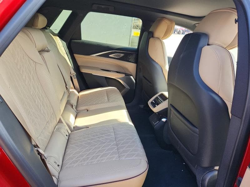 2024 CADILLAC LYRIQ SPORT 10