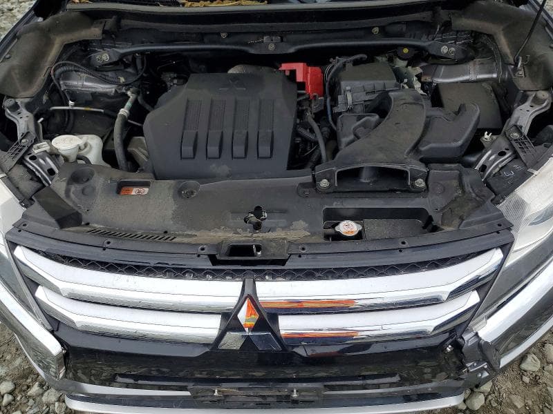 2018 MITSUBISHI ECLIPSE CROSS SE 12