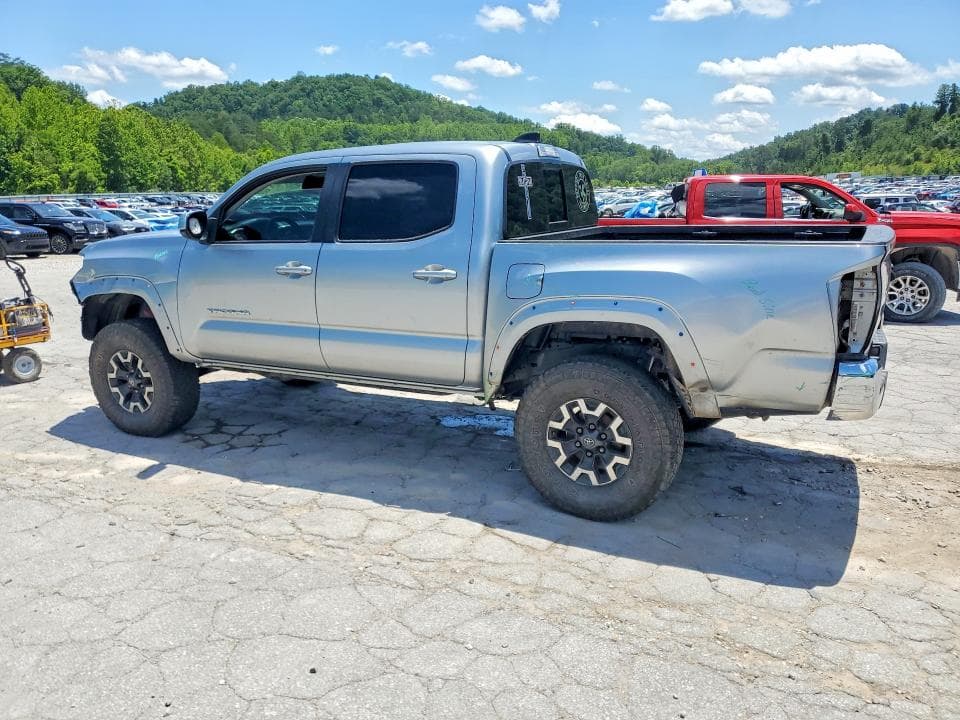 2022 TOYOTA TACOMA SR5 V6 2
