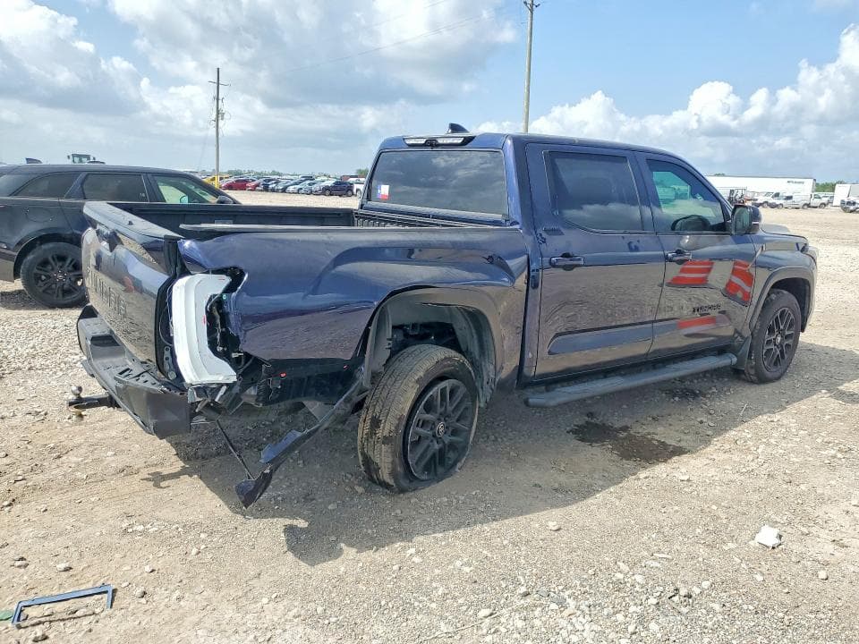 2026 TOYOTA TUNDRA LIMITED 3