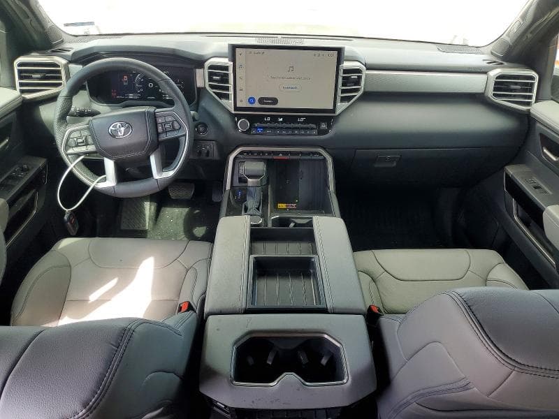 2026 TOYOTA TUNDRA LIMITED 8
