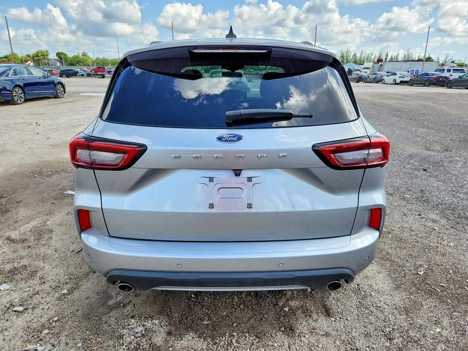 2024 FORD ESCAPE ST LINE 6