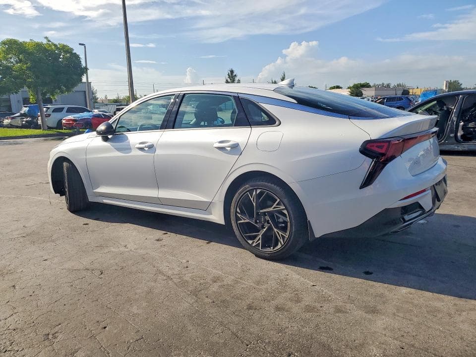 2026 KIA K5 GT LINE 2