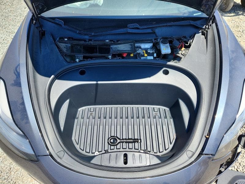 2020 TESLA MODEL 3 11