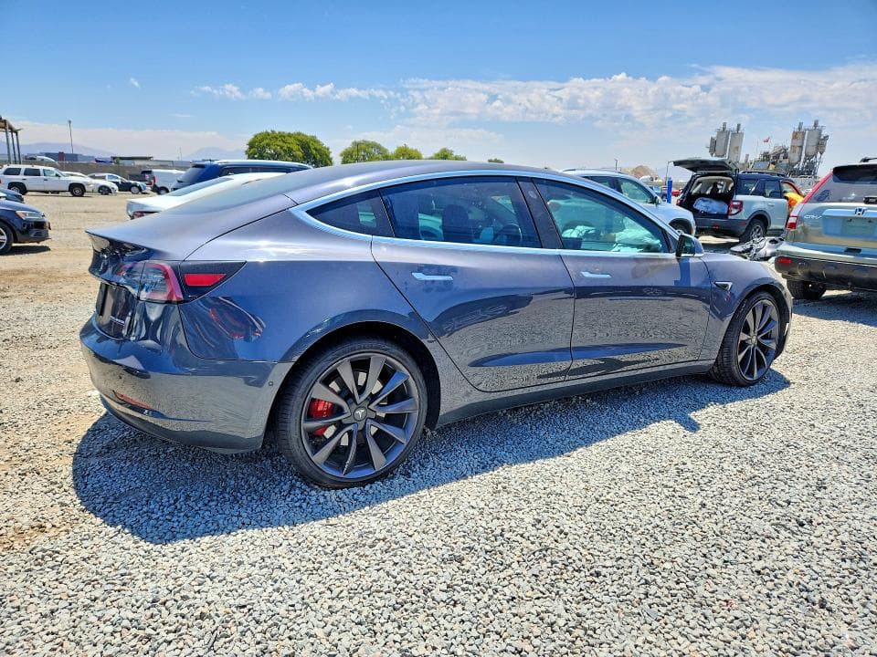 2020 TESLA MODEL 3 3