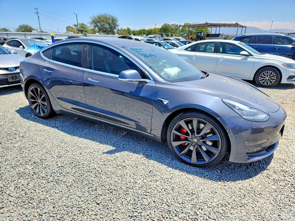 2020 TESLA MODEL 3 4