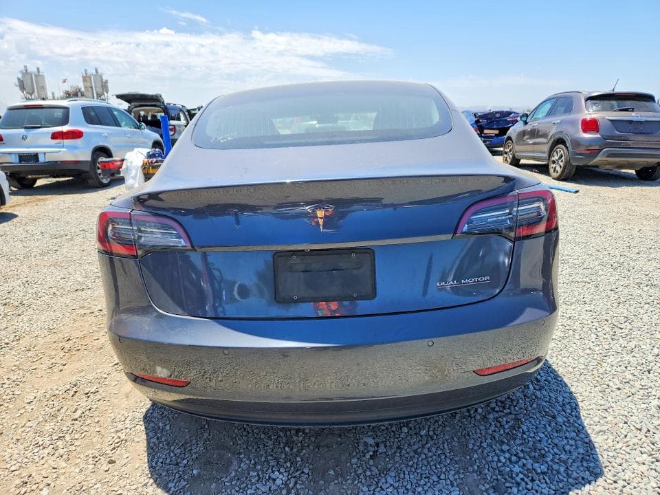 2020 TESLA MODEL 3 6