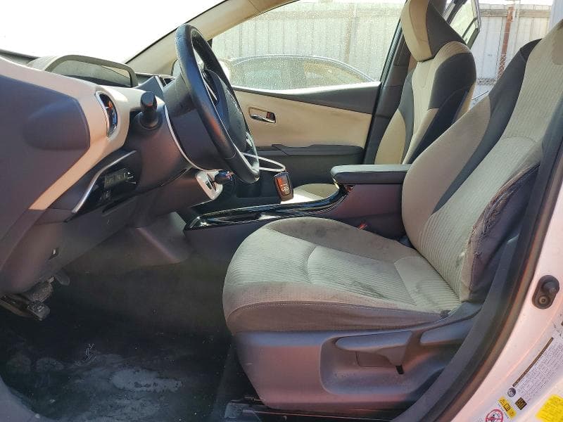 2017 TOYOTA PRIUS THREE 7