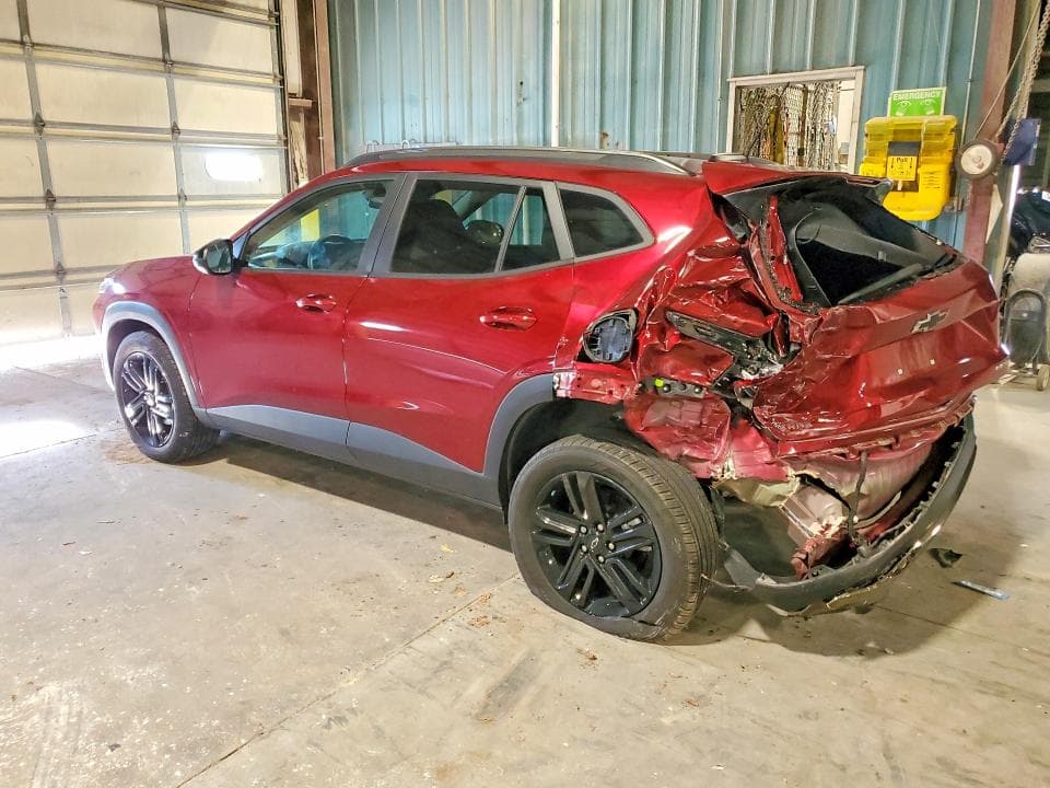 2024 CHEVROLET TRAX ACTIV 2