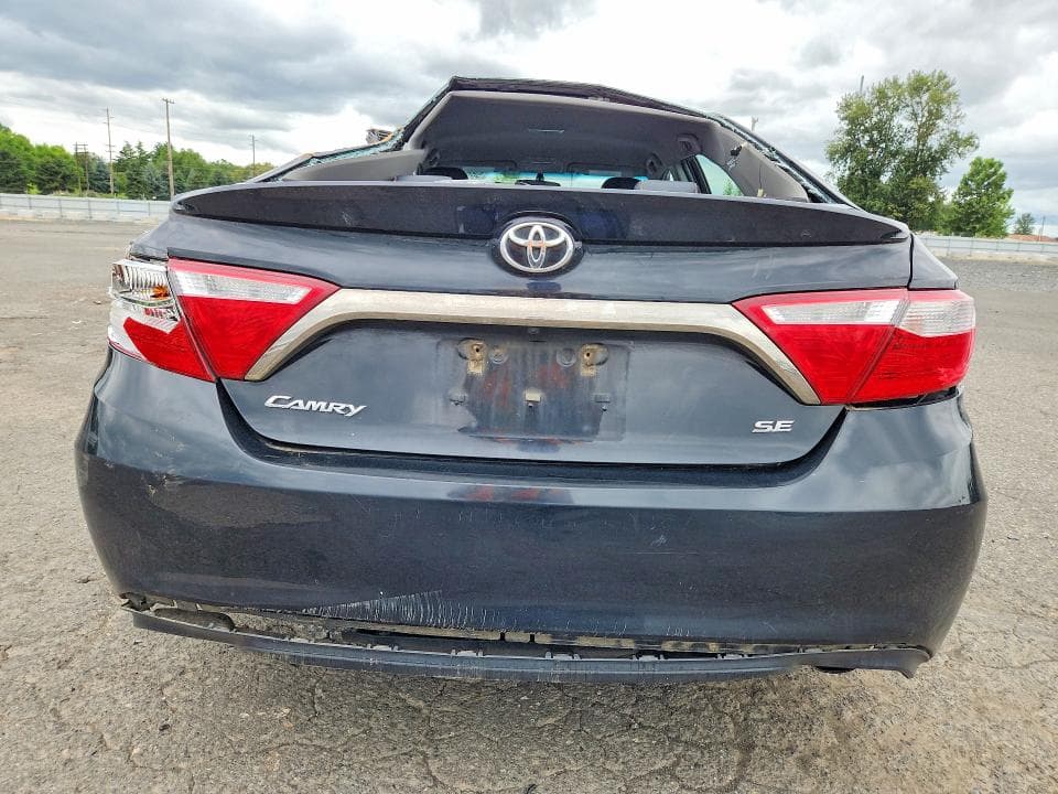 2017 TOYOTA CAMRY SE SE 6
