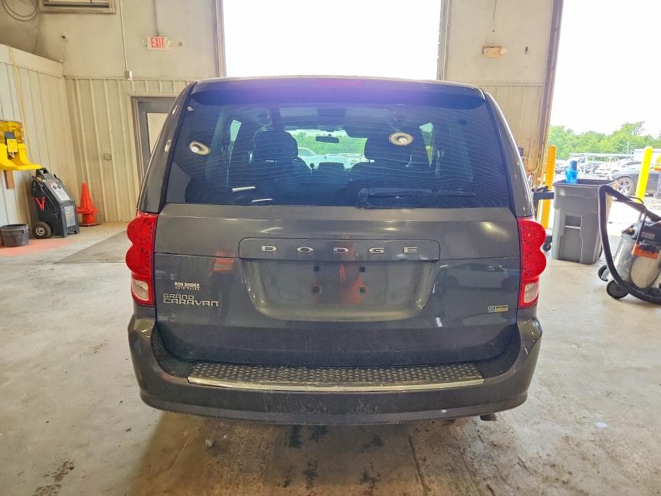2016 DODGE GRAND CARAVAN SE 6