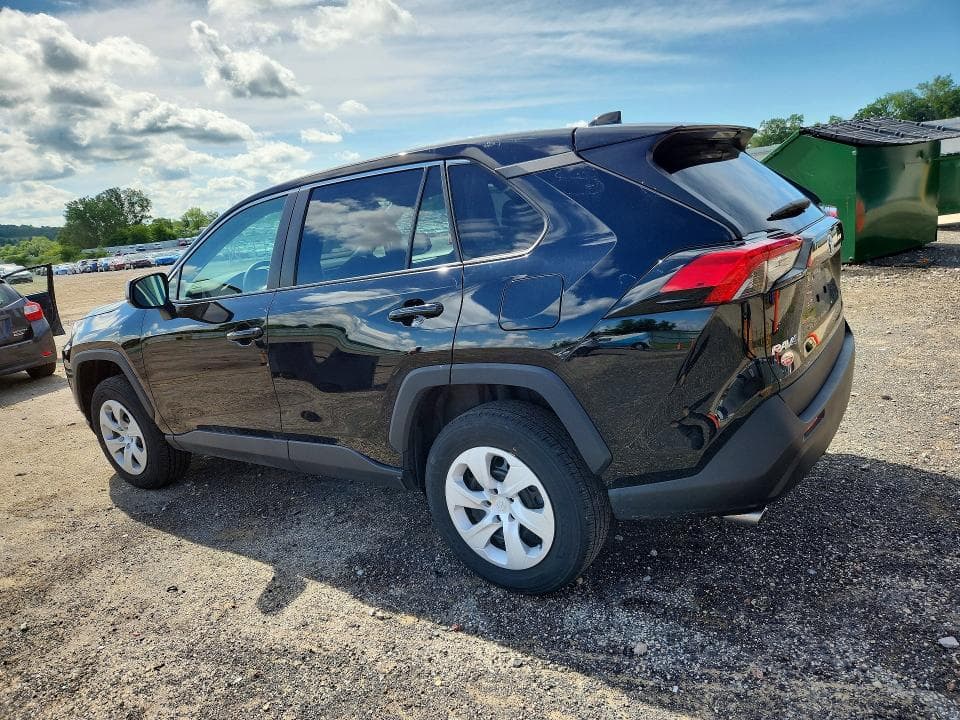 2023 TOYOTA RAV4 LE 2