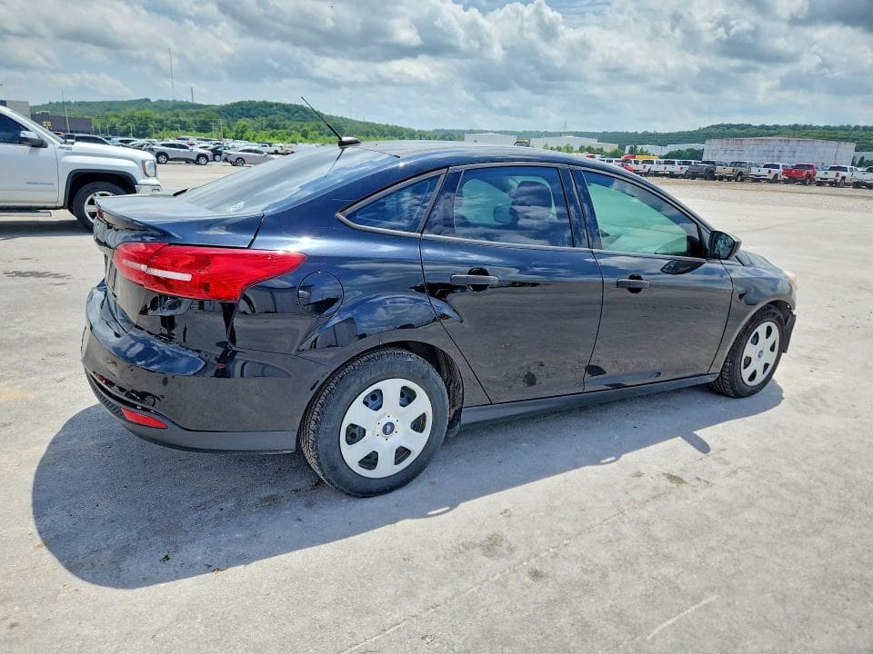 2018 FORD FOCUS S 3