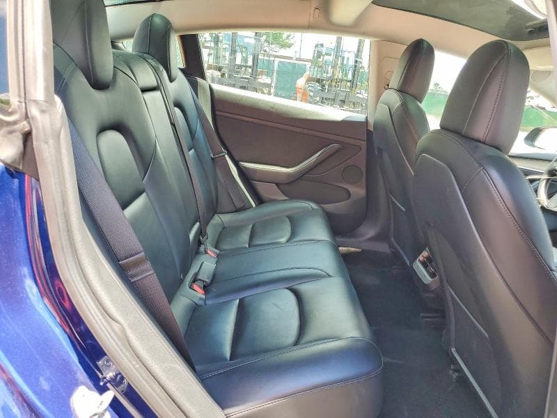 2022 TESLA MODEL 3 10