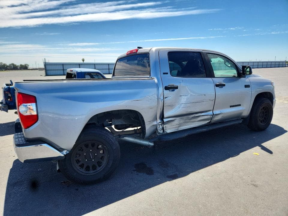 2021 TOYOTA TUNDRA SR5 3