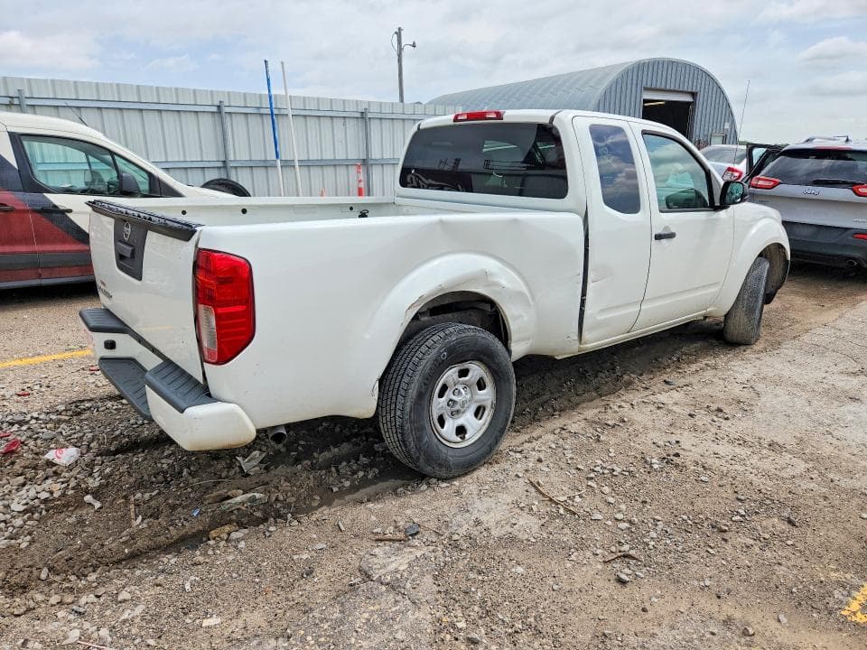 2019 NISSAN FRONTIER S 3