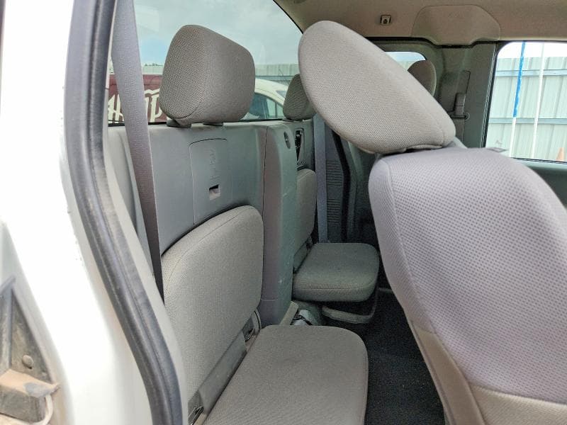 2019 NISSAN FRONTIER S 10