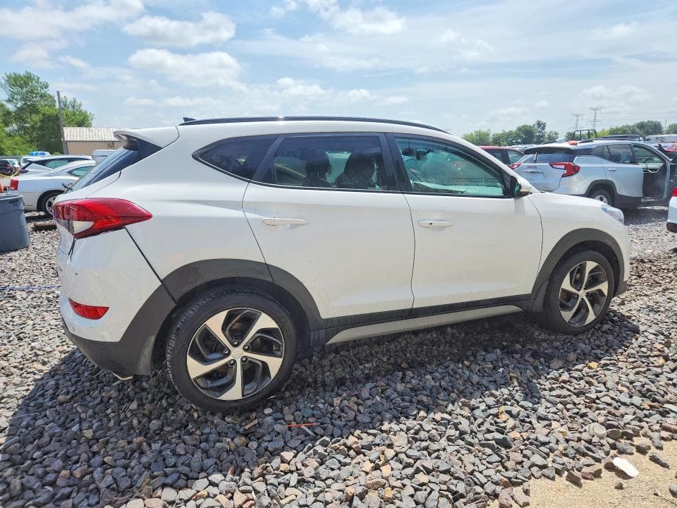 2018 HYUNDAI TUCSON VALUE VALUE 3