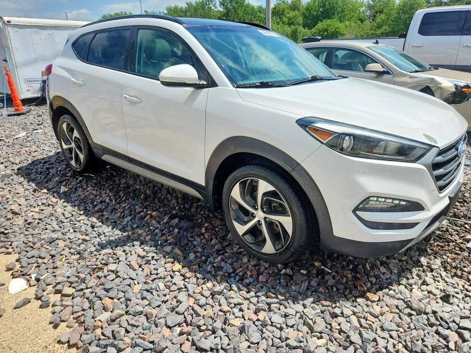 2018 HYUNDAI TUCSON VALUE VALUE 4