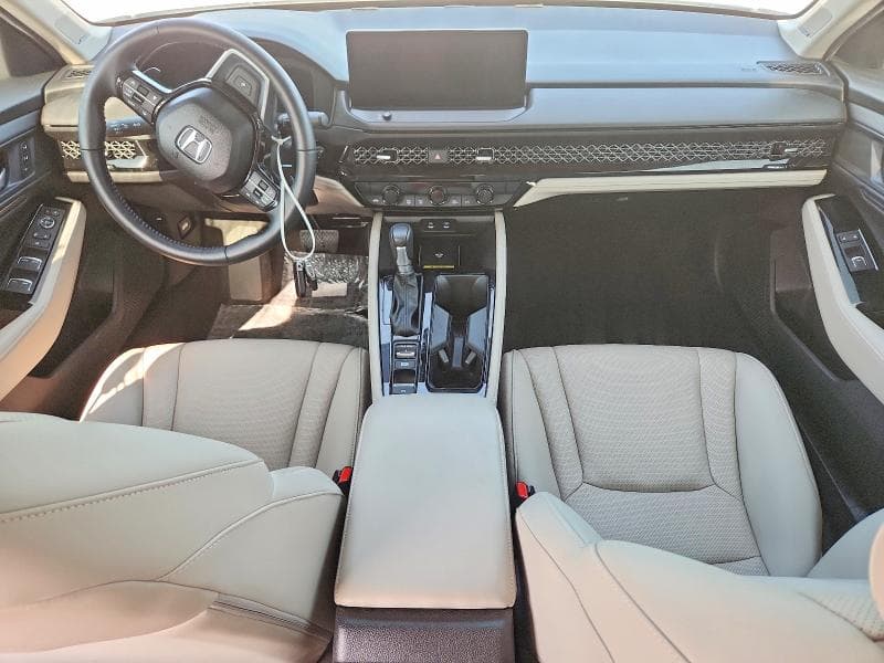 2025 HONDA ACCORD TOURING HYBRID 8
