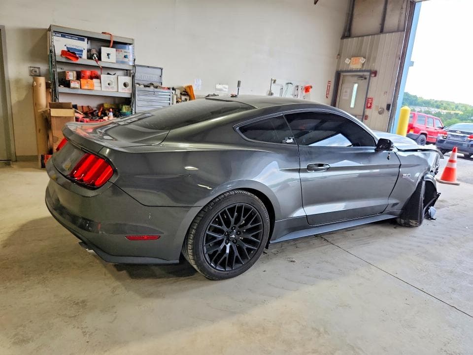 2017 FORD MUSTANG GT 3