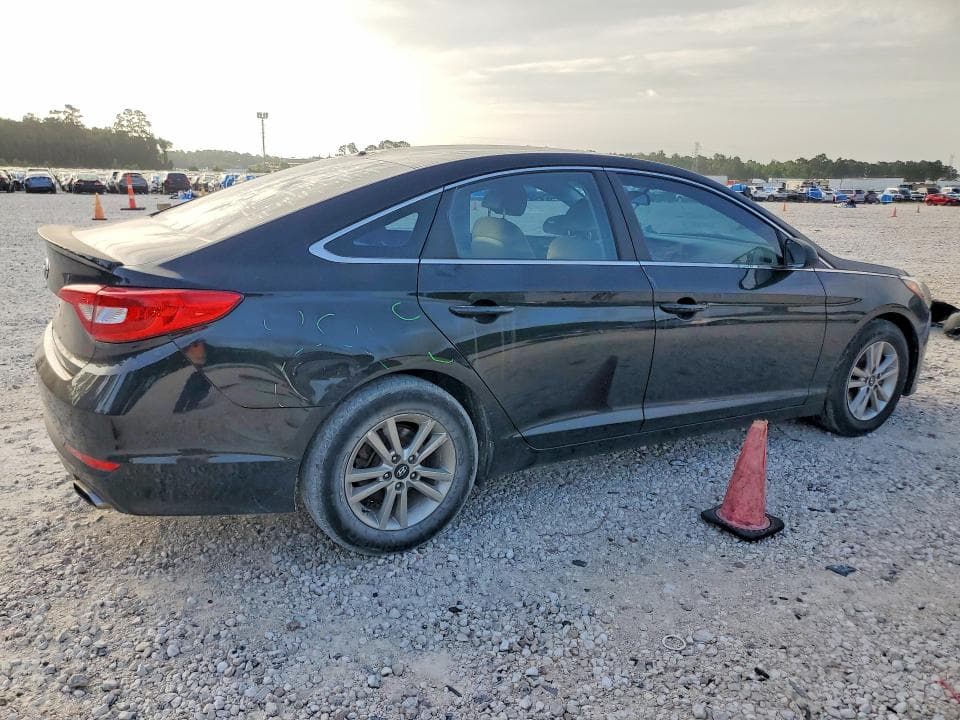 2017 HYUNDAI SONATA SE SE 3