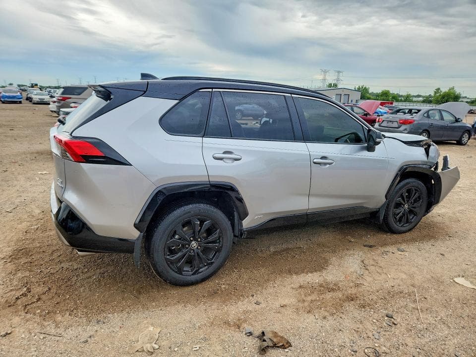 2023 TOYOTA RAV4 XSE 3