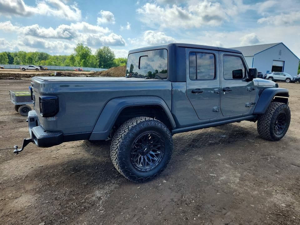2021 JEEP GLADIATOR SPORT 3