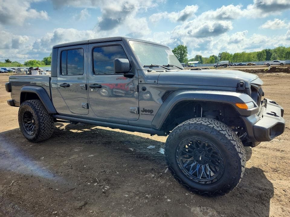 2021 JEEP GLADIATOR SPORT 4