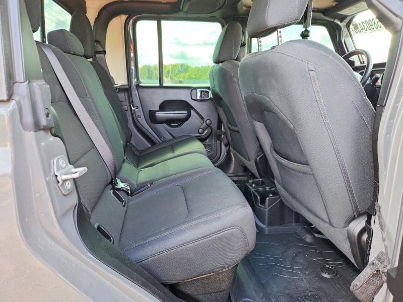 2021 JEEP GLADIATOR SPORT 10