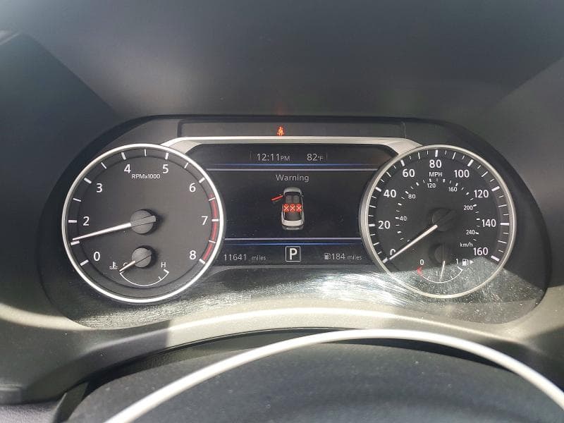 2025 NISSAN SENTRA SV 9
