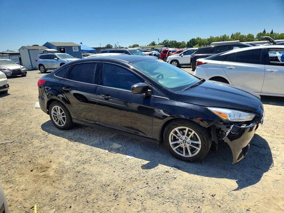 2018 FORD FOCUS SE 4