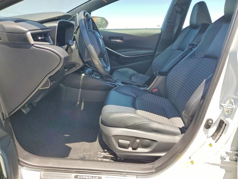 2024 TOYOTA COROLLA XSE 7
