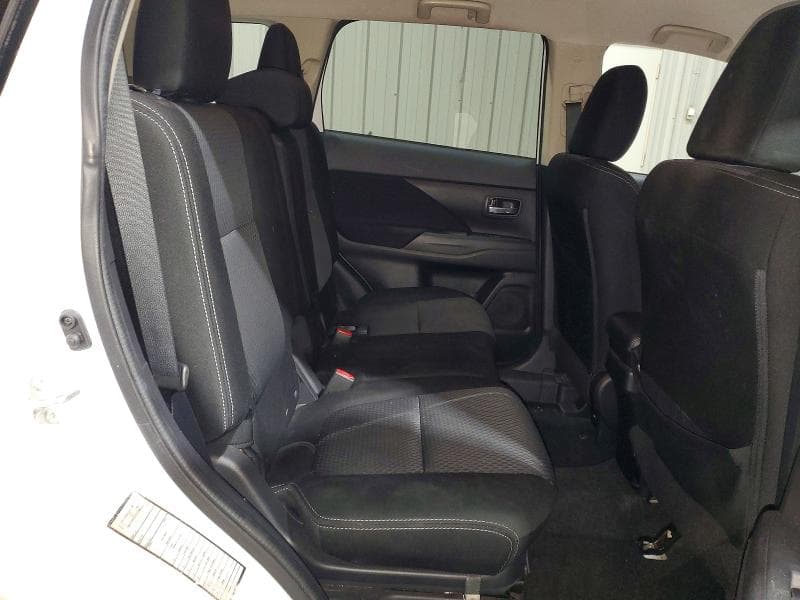 2018 MITSUBISHI OUTLANDER SE SE 11