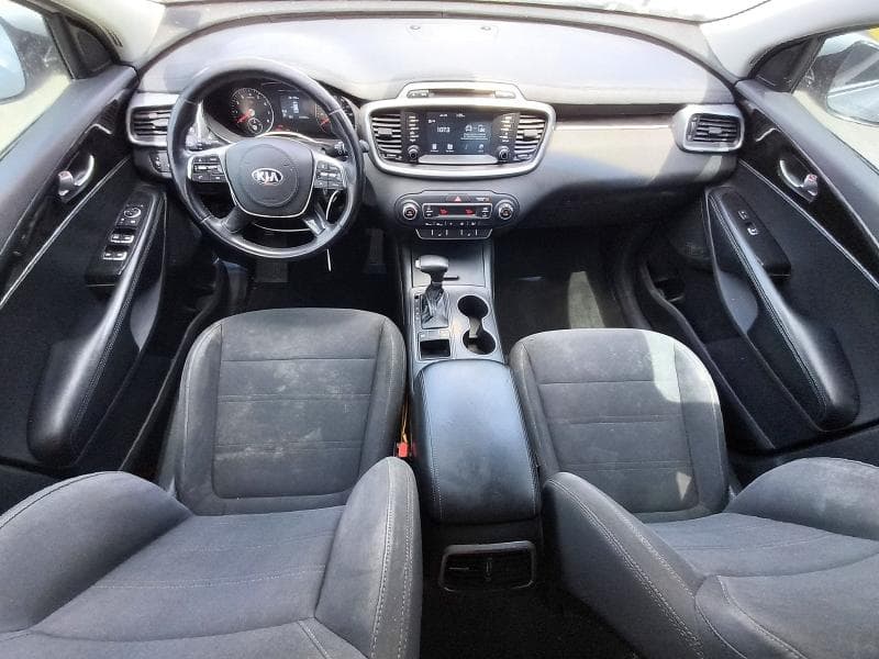 2019 KIA SORENTO LX 8