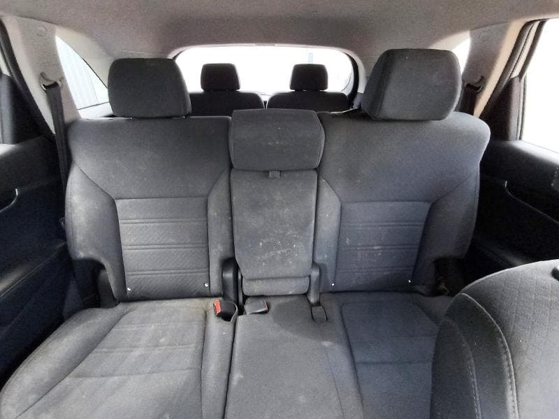 2019 KIA SORENTO LX 10