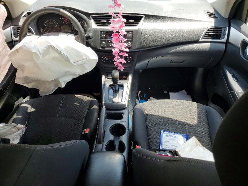 2016 NISSAN SENTRA S 8