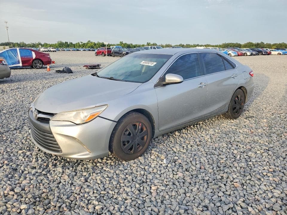 2017 TOYOTA CAMRY LE - 1
