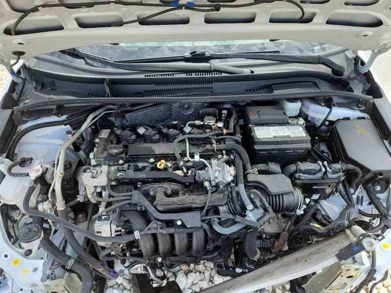 2024 TOYOTA COROLLA LE 11