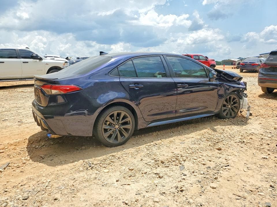 2023 TOYOTA COROLLA XSE 3