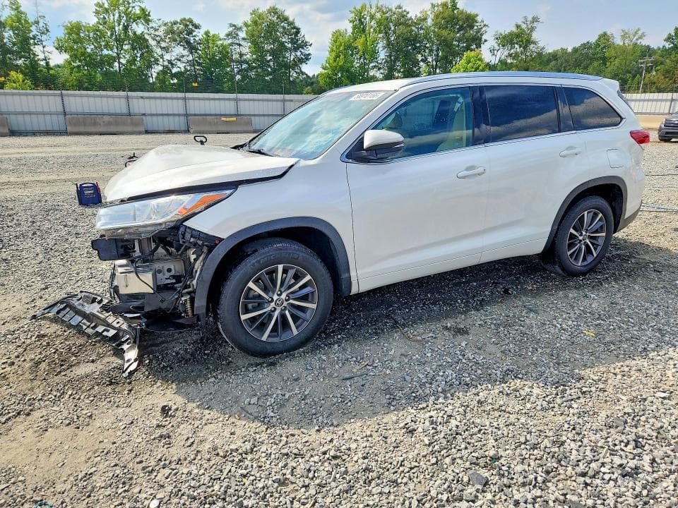 2018 TOYOTA HIGHLANDER XLE XLE - 1