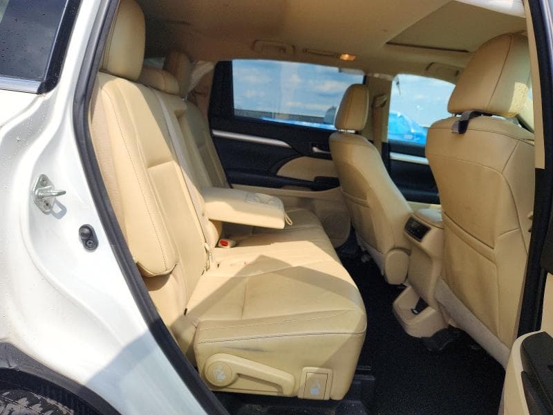 2018 TOYOTA HIGHLANDER XLE XLE 10