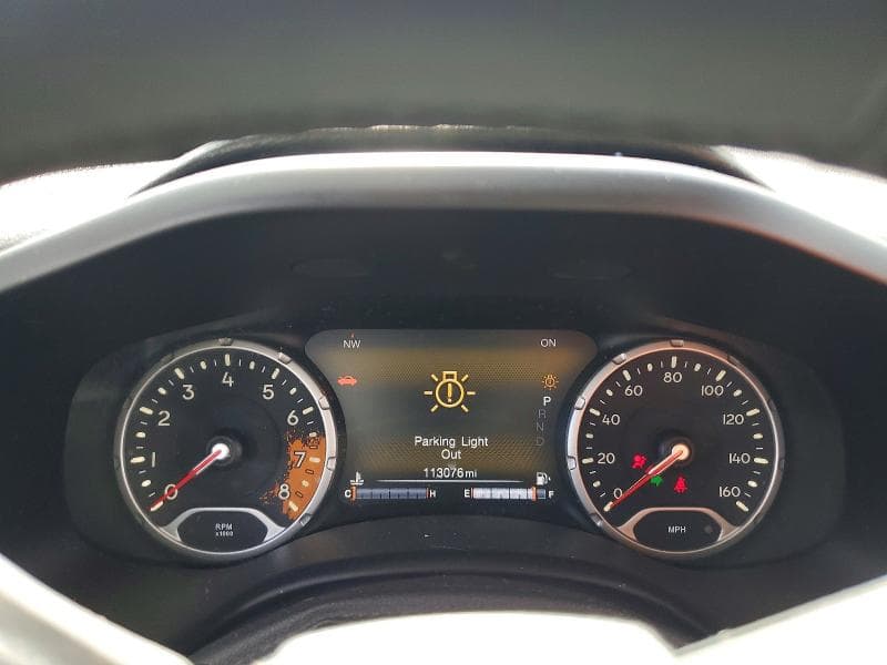 2018 JEEP RENEGADE LATITUDE 9