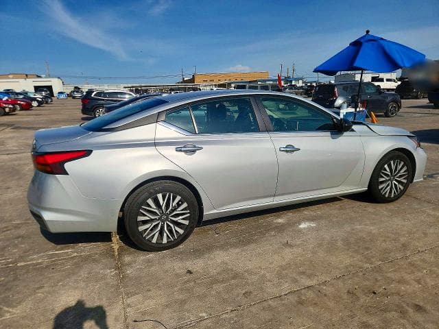 2024 NISSAN ALTIMA SV 3